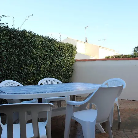 Charmante Maison Avec Piscine, 6 Couchages, Proche - - Fr-1-246a-154 Hébergement de vacances *