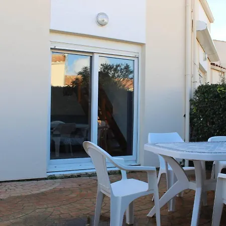 Maisonnette Avec Piscine Pres De La - - Fr-1-246a-154 Prázdninový dům *